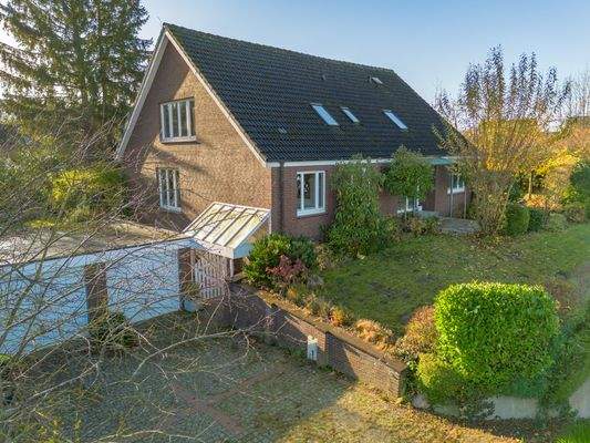 Luftaufnahmen - Seitenansicht