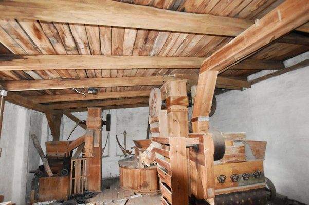 Werkstattgebäude mit Mühleneinrichtung