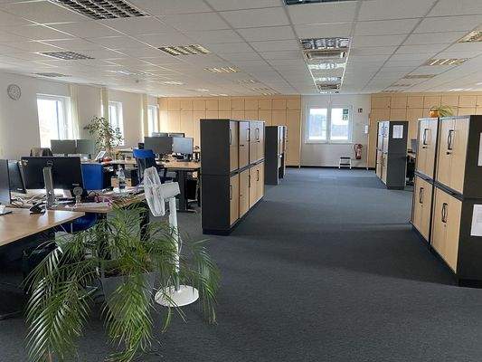 Bürogebäude - Großraumbüro