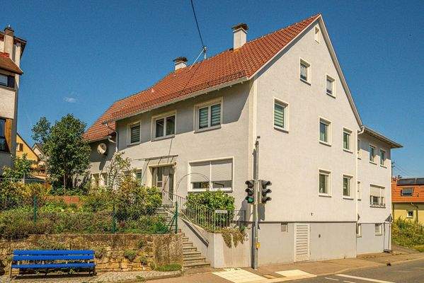 Gebäudeansicht Vorderseite