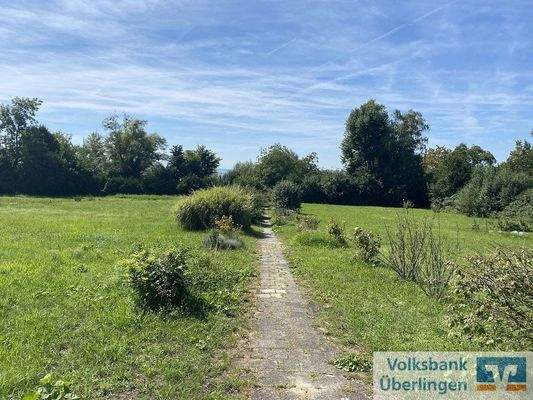 Grundstück, Weg zum See