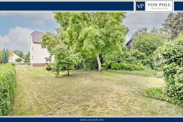 Sonnige Aussichten treffen auf umfangreiche Möglichkeiten, ein zu Hause für die ganze Familie