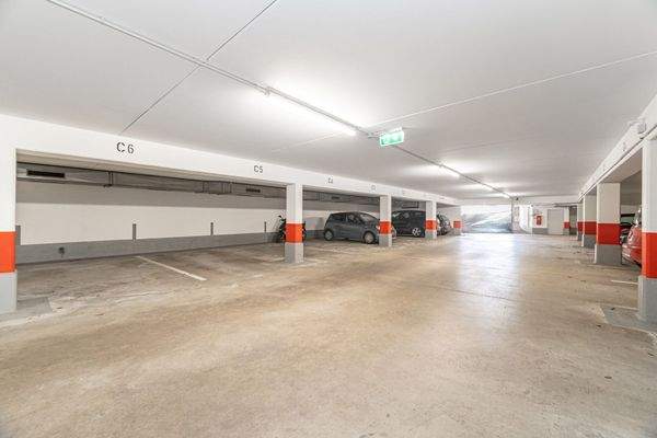 Kürzlich sanierte Tiefgarage