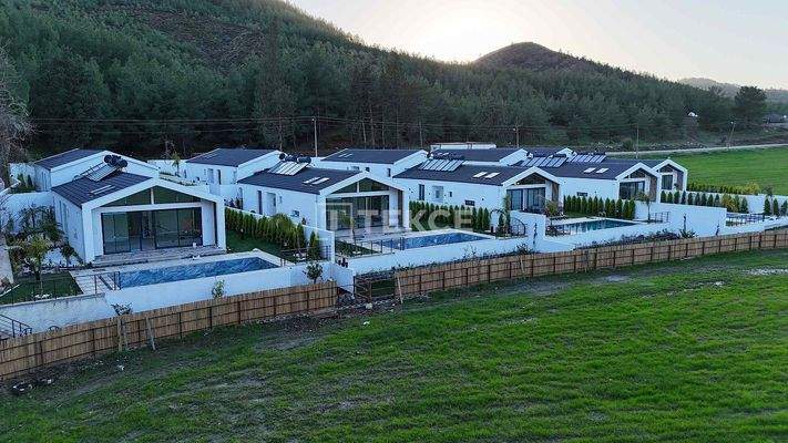 3-Bedroom Single Storey Villas with Pools in Muğla Seydikemer