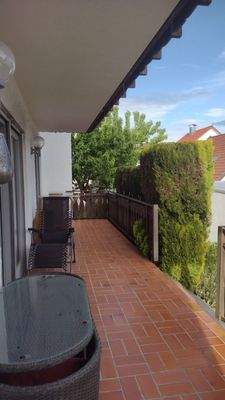 Balkon mit Gartenzugang