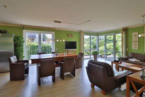 Wohn- und Essbereich