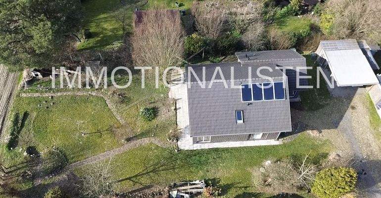 Gesamtes Grundstück 