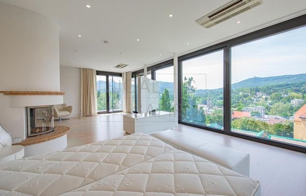 Master-Bedroom