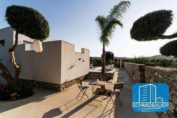 Kreta, Petrokefali: Villa mit Pool und großem Garten zu verkaufen