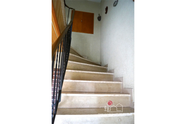 außenliegendes Treppenhaus