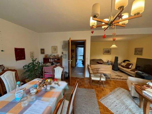 Wohn- Esszimmer 2