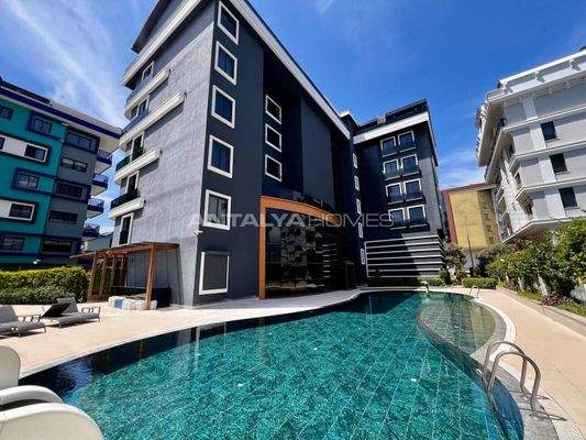 Key-Ready Flat in a Richly Featured Project in Alanya Antalya
