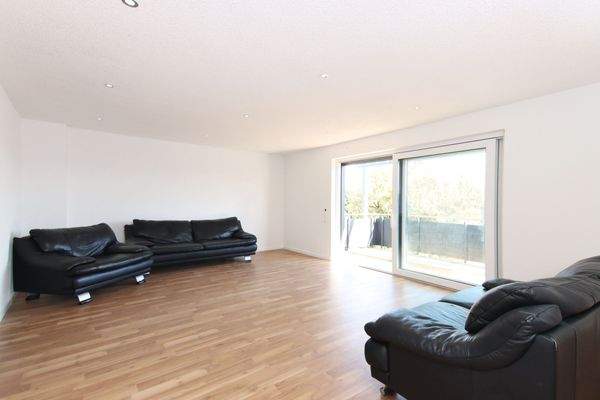 DG Wohnzimmer Bild 2