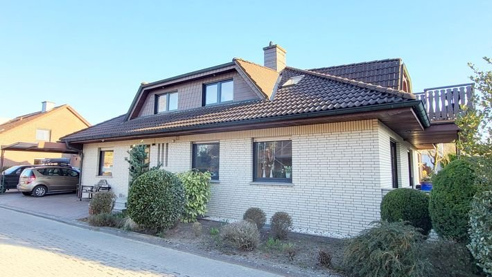 Straßenansicht