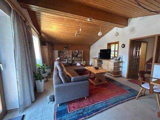 Expose Wohnzimmer Bild 3.jpg