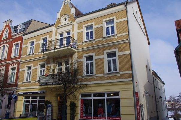 Fassade + Giebel Gasse.JPG