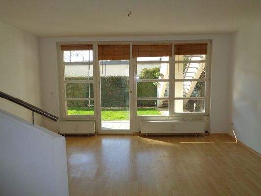 Zimmer mit Gartenzugang