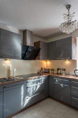 hochwertige Einbauküche