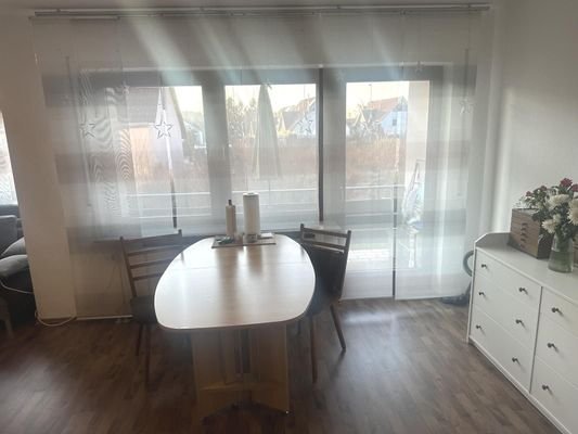 Essen und Balkon