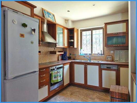 46462f4775c54f5c9b8cb3d3d4fc6a6a-original