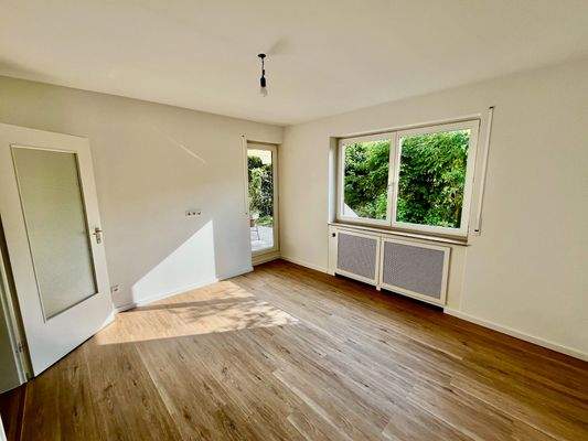 ...mit Zugang zur Terrasse