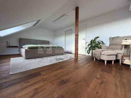 Elternschlafbereich im Dachgeschoss