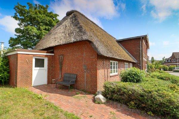 Nebeneingang zur Einliegerwohnung