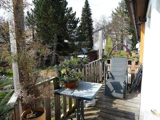 Balkon mit Blick ins Grüne Wo3