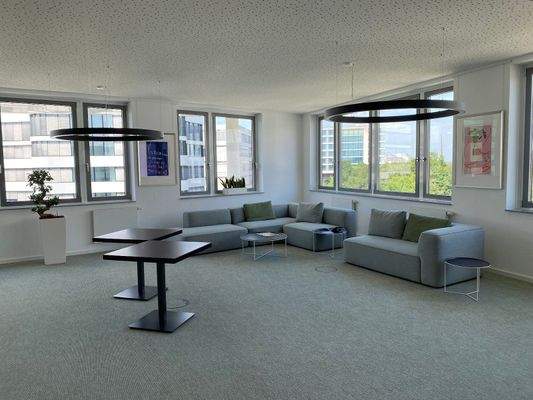 offener Aufenthaltsbereich