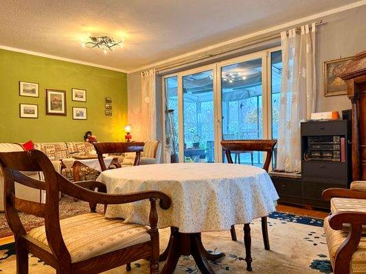 Essbereich im Wohnzimmer