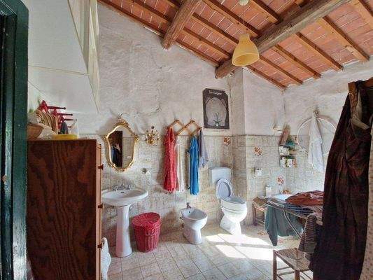 65LAzienda_ agricola_Toskana.jpg