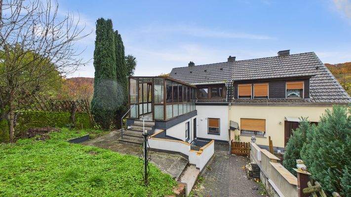 CAM03143G0-PR0197-STILL018