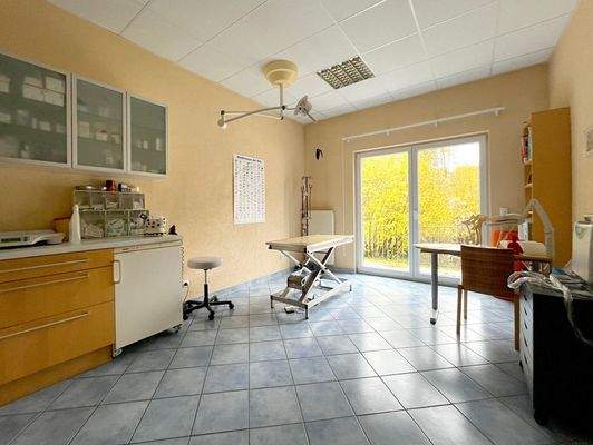 Praxis im Erdgeschoss
