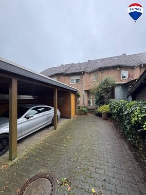 Außenansicht Carport, Stellplatz