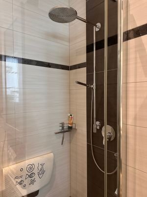 Dusche