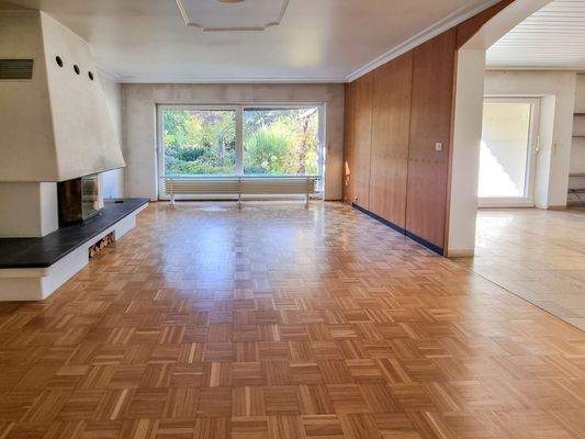 Wohnbereich mit Kamin