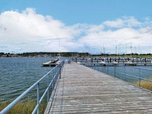 Die Marina ist in der Nähe