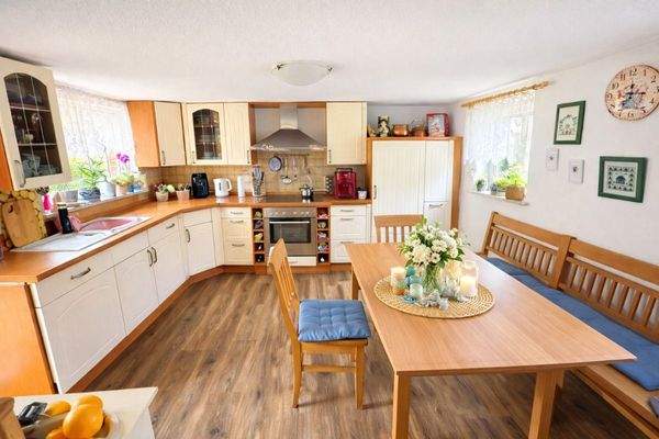 84dfa729-cf24-4b6a-a8a9-f3df9487fc95