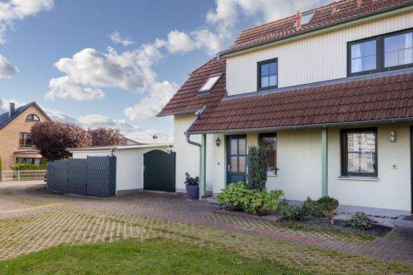 Strandnahes Zuhause mit lichtdurchflutetem Wintergarten in Kühlungsborn Ost DAHLER Rostock