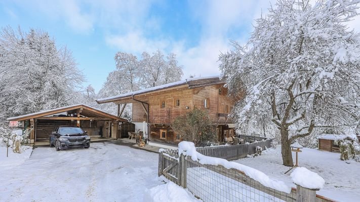 KITZIMMO-historischen Anwesen mit 3.800 m² Grund in Ruhelage - Immobilien Jochberg.