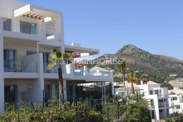 Luxury Apartments within an Exclusive Community in Benahavis
