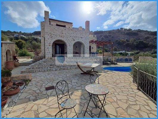 Stone-Villa-for-sale-in-Kambpia-20241025_110149