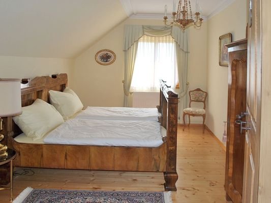 Zimmer links