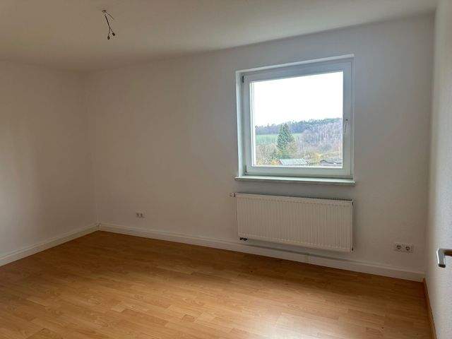 ++ 2 Raum,großes Wohnzimmer mit schöner Aussicht ++ - Foto 1