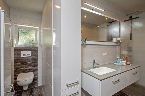 modernes Bad im Neubau