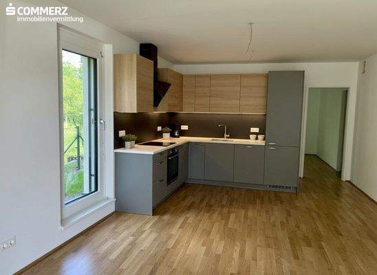 Beispiel-Einrichtung Wohnküche (KI-generiert)