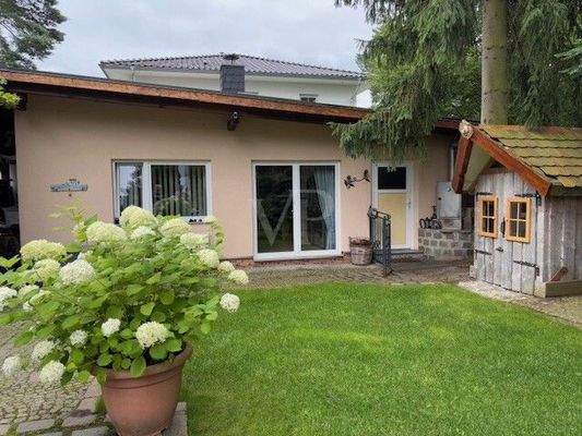 Nebengelass / Spielhaus