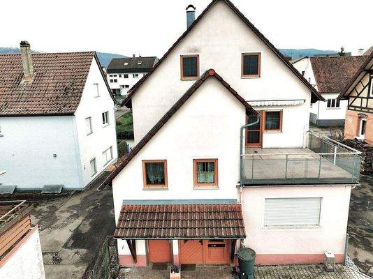 Gebäudeansicht Eingangsbereich      DJI.JPG