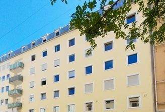 Außenfassade Haupteingang