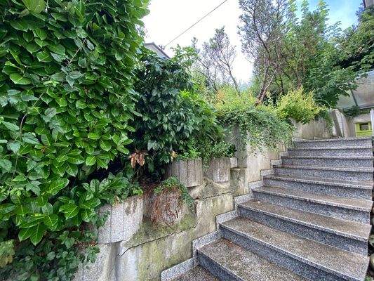 Treppe im Garten